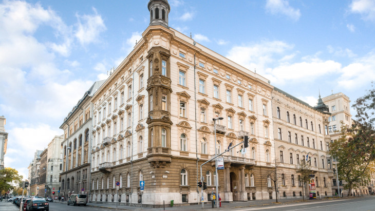 Gyógyhatást tulajdonítottak az étrend-kiegészítőnek, eljárást indított a GVH