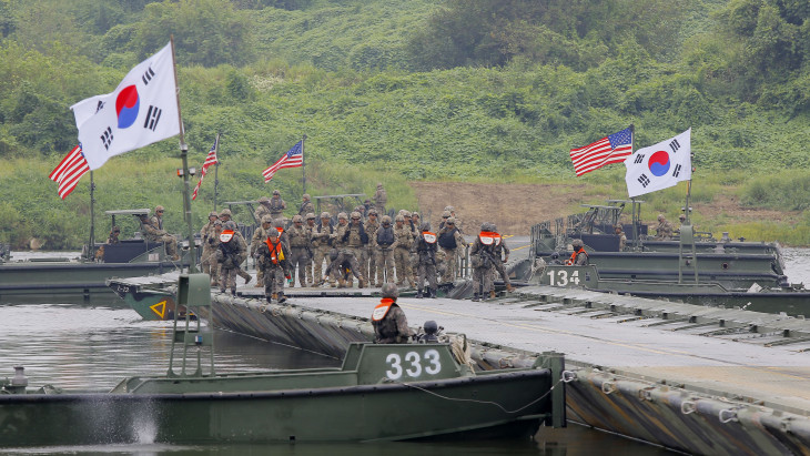 Egyre súlyosabb konfliktus kezd kipattanni Amerika és a régi szövetségese között: a világ legsötétebb diktatúrája miatt áll a bál