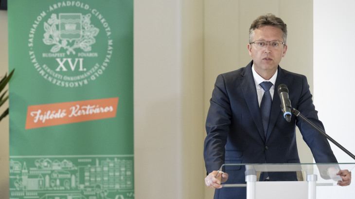 Bevonult volna Hankó Balázs az ügyészségre, de az utolsó pillanatban váratlan dolog történt