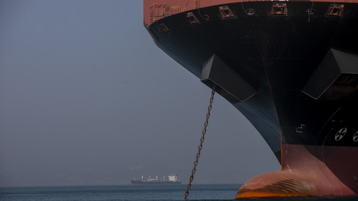 Elindult egy szuper tanker a Hormuzi-szoroson át