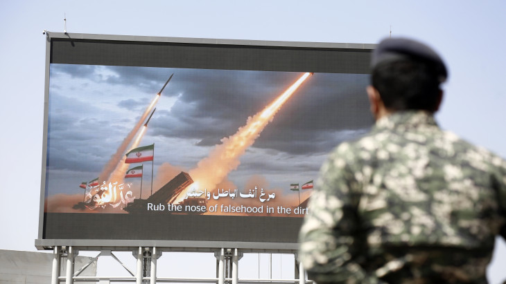 Amerikai repülőgépeket lőtt le Irán, újabb csapásokat indítottak a Közel-Keleten – Percről percre az iráni háborúról szombaton