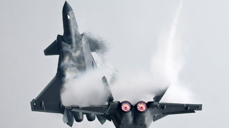 Rejtélyes eltűnés rázta meg Amerika legnagyobb riválisát: főszerepben a J-20-as ötödik generációs vadászgép