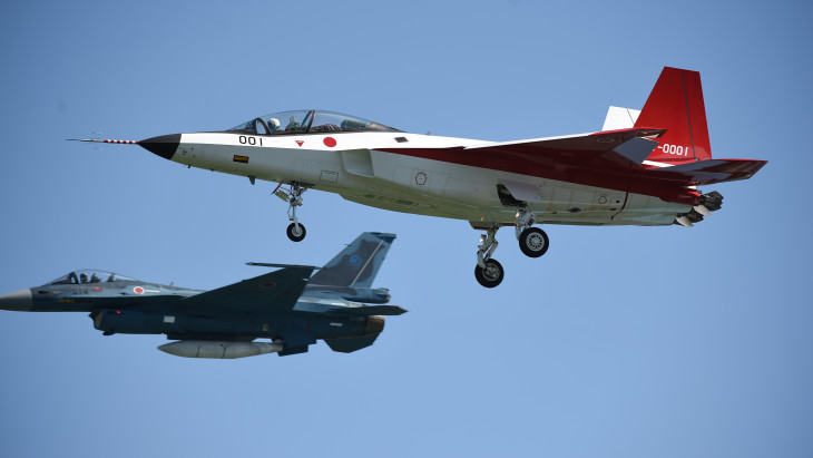 Felbukkantak a felemelkedő nagyhatalom titokzatos katonai eszközei: azonnal felszálltak a JASDF vadászgépei