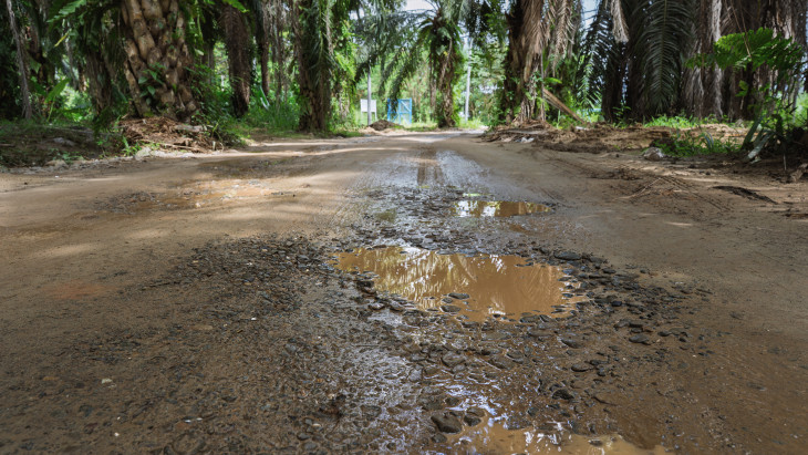 Verik az asztalt az Európai Bizottságnál: összeomlás szélére került egy kulcsfontosságú iparág