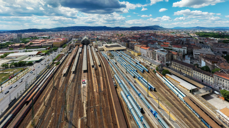 Elesett a Keleti pályaudvar: egy biztosítóberendezési hiba borzolja a kedélyeket a MÁV-nál