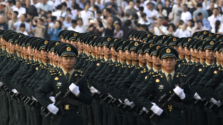 Történelmi lefejezés rengette meg a világ egyik legerősebb hadseregét: atomtitkok szivároghattak ki