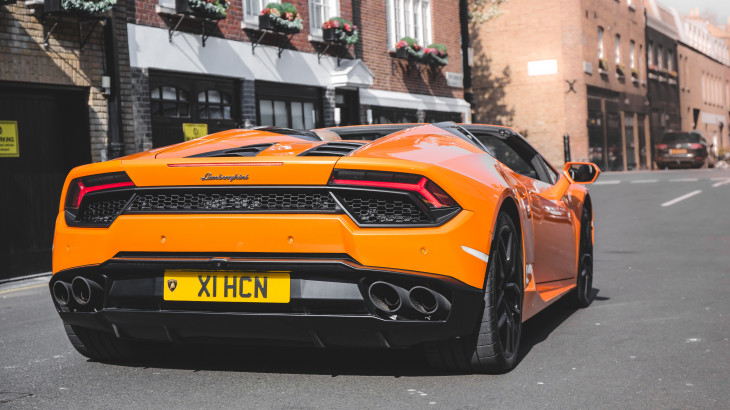 Megszületett a döntés: nem fog elektromos autót gyártani a Lamborghini