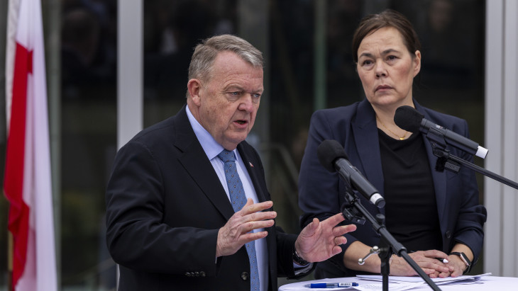 "Egyértelmű Trump szándéka": tárgyaltak a harapófogóba szorított sziget sorsáról