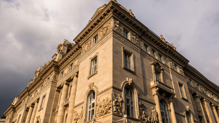 Végelszámolást rendelt el az MNB, ezer sebből vérzett a pénzügyi vállalkozás