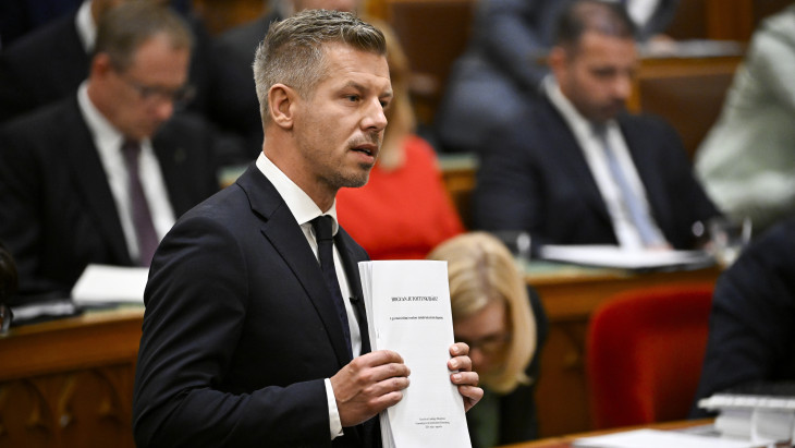 Röviden közölte Magyar Péter, mire számíthat Mészáros Lőrinc az új kormánytól
