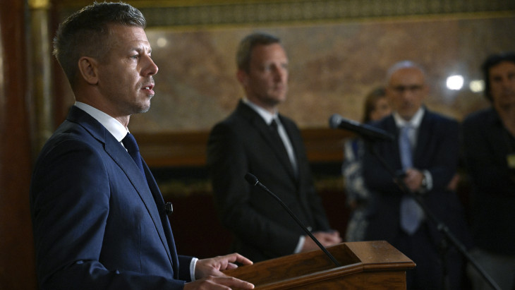 Tisza-kormány: közel 1300 milliárd forint került vissza az államhoz, felszámolják az Orbán-rendszer örökségét