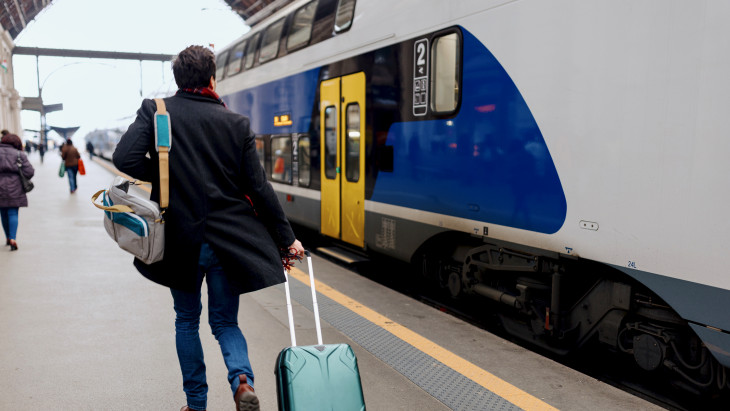 Órás késésről ír a MÁV, osztrák fennakadás miatt