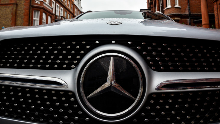 Kína húzza vissza a Mercedest