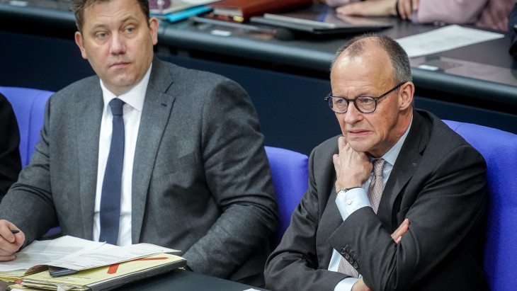 Megindult a lavina: sosem látott kihívással néz szembe Európa legerősebb vezetője – Totális átalakulás jön