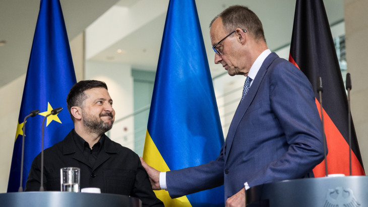 Hidegzuhany Zelenszkijnek: Merz kimondta a keserű igazságot Ukrajna EU-csatlakozásáról