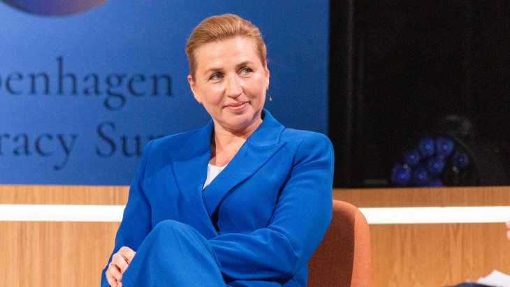 Új kormány alakul Dániában, de a miniszterelnök marad
