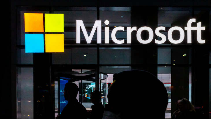 Veszélyben az amerikai innováció? Lecsapott a Microsoftra Trump, amiért állítólag visszaél a rendszerrel