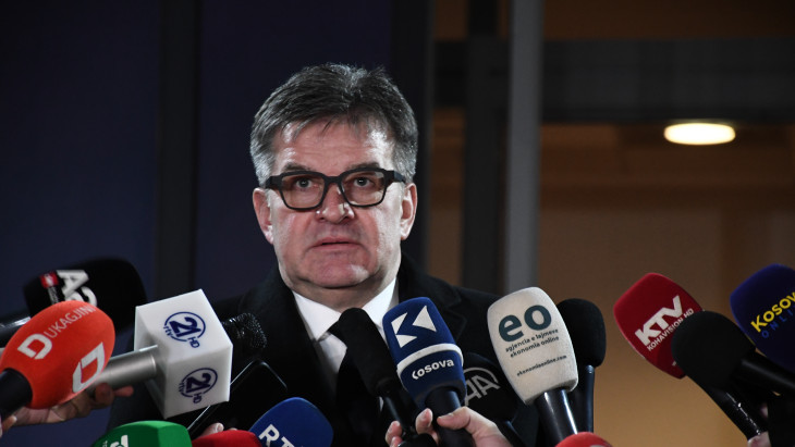 Lemondott a szlovák miniszterelnök tanácsadója, miután kiderült a kapcsolata Jeffrey Epsteinnel