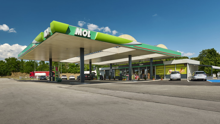 2022 óta nem látott számokra készülhet a Mol – brutális eredményt várnak az elemzők