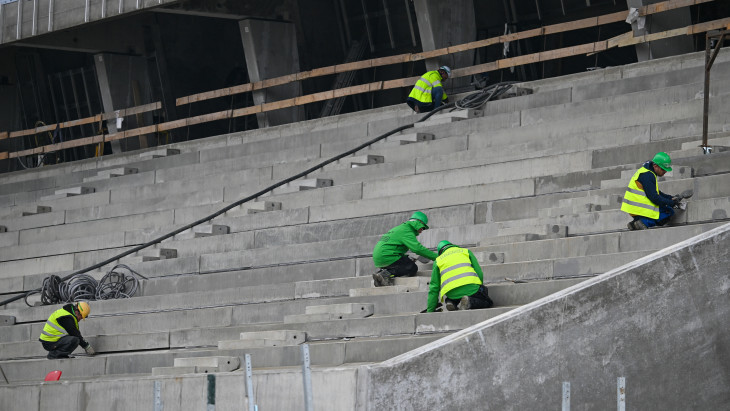 Jön a nagy fordulat a magyar fizetéseknél: adócsökkentéssel érkezhet a kétszámjegyű béremelés
