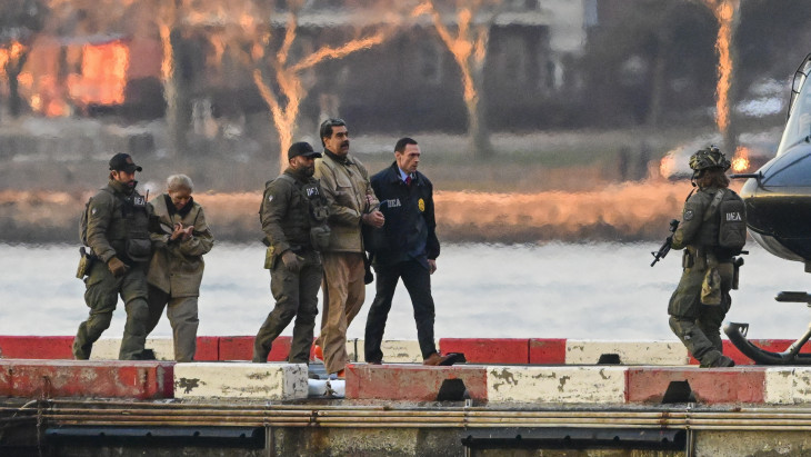 Donald Trump elképesztó katonai akciója: levágták a kígyó fejét, de mire megy ki a játék?