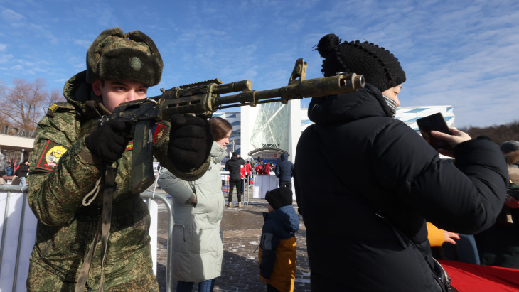 Európa szívéből kapott gigantikus támogatást Putyin háborús gépezete – Éveken át palira vettek mindenkit