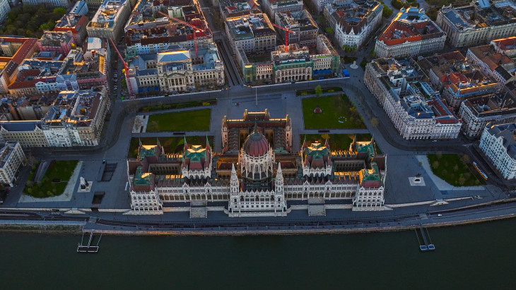 Sosem került még ennyibe a magyar államadósság – Hova folyt el tavaly 4000 milliárd forint?