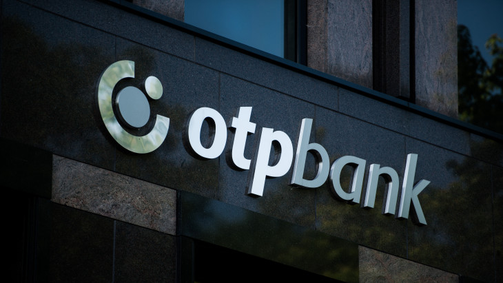 300 milliárd forint sorsáról döntenek ma az OTP-nél