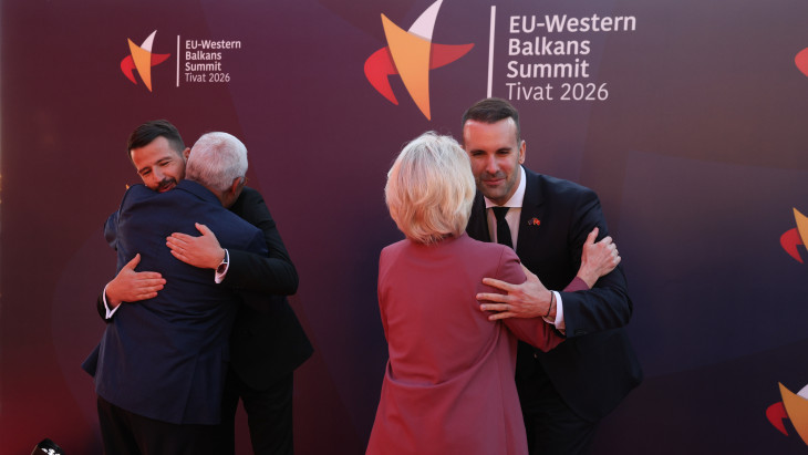 Egyre többen kerülnek az EU-tagság kapujába, az új belépők azonban szigorú korlátok közé szorulhatnak