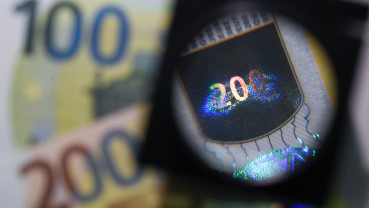 Kiderült, min spórolnak először a megszorító kormányok – ezt a hibát nem követheti el Magyarország!