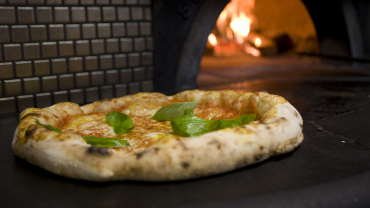 Meglépi a kormány: egymillió forintot ad azoknak, akik felveszik a 2,5%-os hitelt