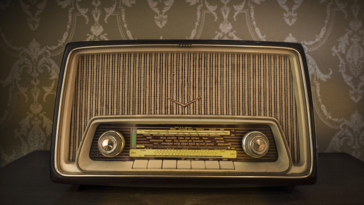 Január 8. óta tart a teljes internetblokád egy közel-keleti országban: most régi módszerrel próbálnak segíteni