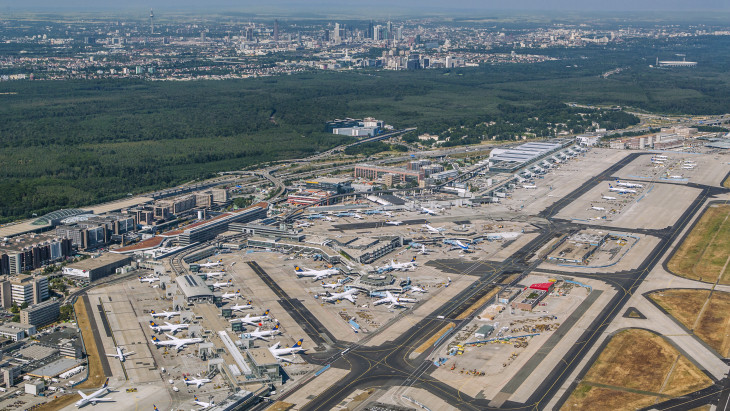Döntött a légitársaság: több hónapig nem indulnak a járatok