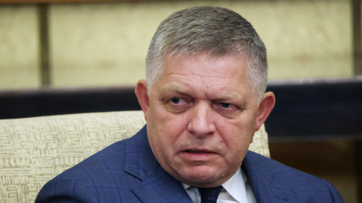 Brutális támadás ért egy újságírót Kassán – Fico emberei máris őt kezdték el hibáztatni