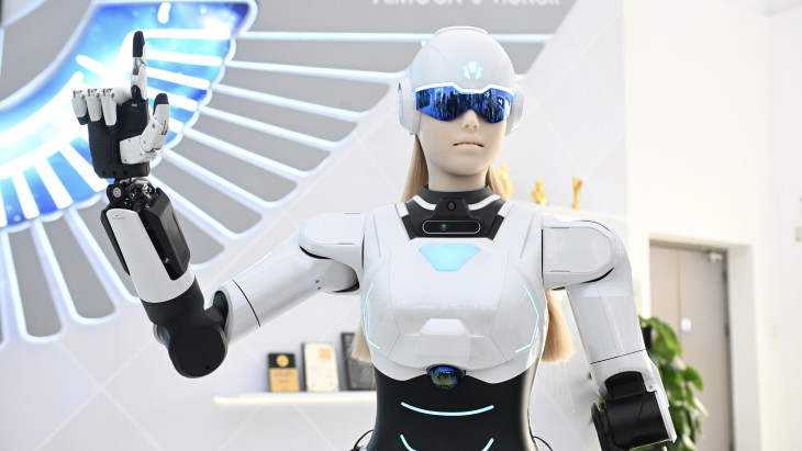 Kína szinte teljesen letarolja a humanoid robotok piacát