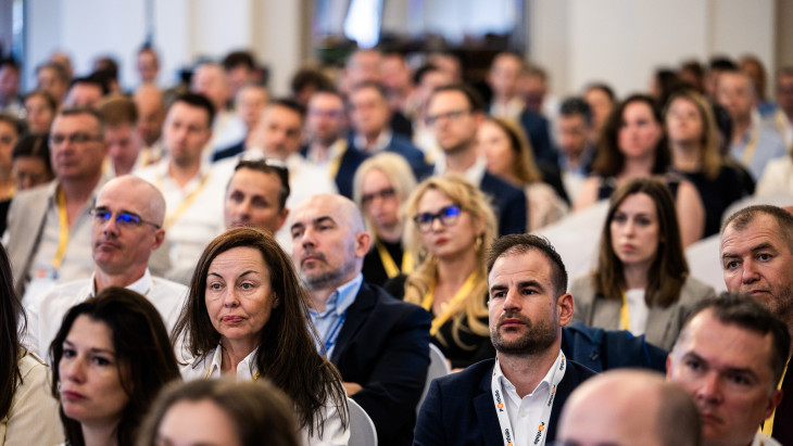 Itt jöhet a rendszerváltás a hazai ingatlanpiacon és építőiparban, már tudjuk, mi kell hozzá - Tudósításunk a Property X konferenciáról