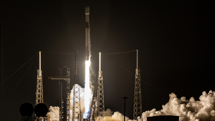 Elképesztő növekedést villantott a SpaceX, mégis megijedtek a befektetők