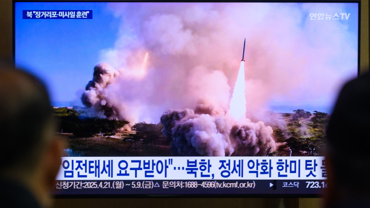 Nukleáris fegyverekkel felvértezett szuperrakéták: a világ legsötétebb diktatúrája felsorakoztatta a KN-25 arzenálját