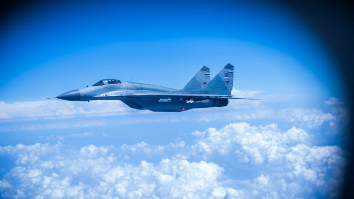 Különös fegyver bukkant fel Magyarország szomszédjában: a keleti nagyhatalom LS-6 siklóbombákkal látta el a  MiG-29-eseket