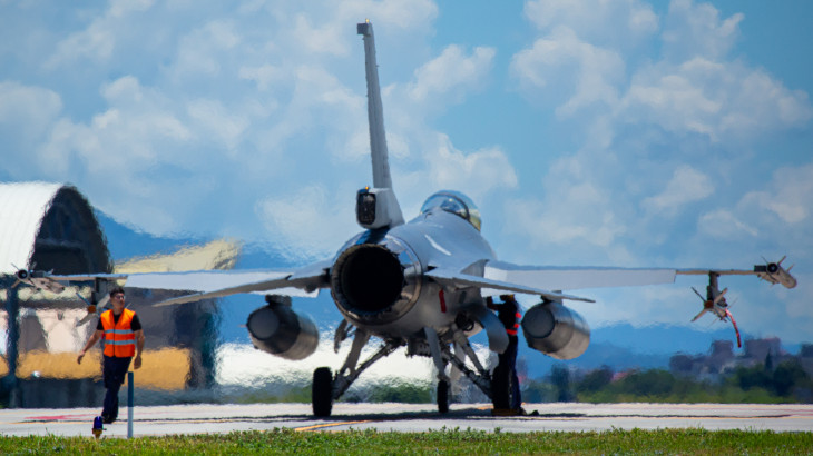 Súlyos incidens a Távol-Keleten: eltűnt a radarokról Kína ősellenségének egyik legendás F-16V vadászgépe