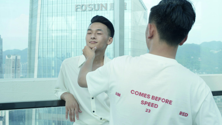 Egy egész üzletág épült fel magányos férfiak tízmillióira – Ez sem mentheti meg a világ egyik vezető hatalmát a katasztrófától?