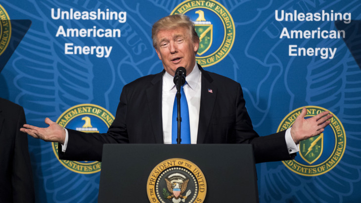 Masszív kereskedelmi megállapodást jelentett be Donald Trump