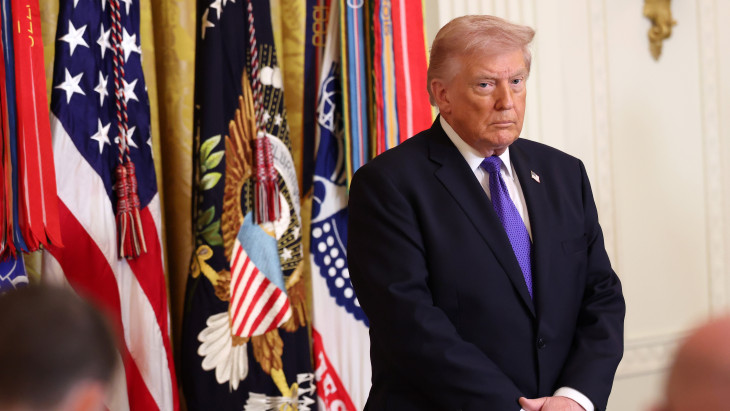 Bejelentette Donald Trump: meghozta a döntést - Elhalasztja a találkozót, amire a fél világ várt