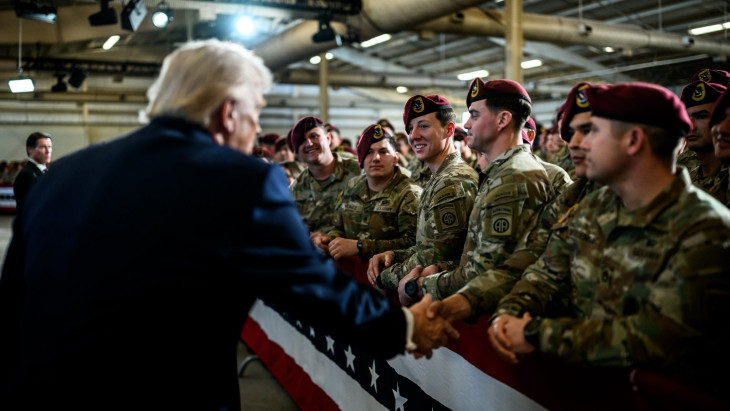 Trump bejelenetette: Amerika többé nem segíti ezt a NATO-szövetségest