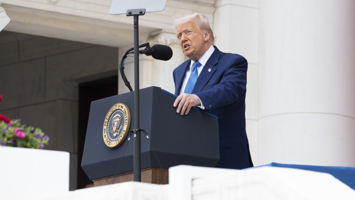 Bejelentette Trump: vége a türelemnek, Amerika tüzet fog nyitni az iráni hajókra