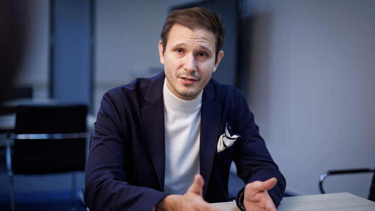 Így tesznek önzővé minket a pénz szimbólumai - Mindent a tudatalattink irányít?