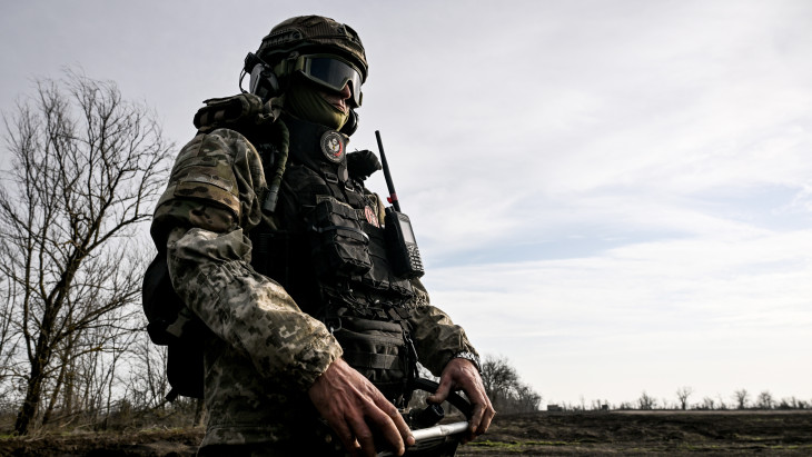 Úgy felgyorsult az orosz előretörés, hogy Ukrajnának is lépnie kellett: nagy változások jönnek a hadseregben