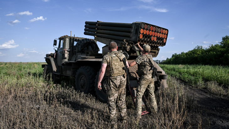 Újabb offenzívára készül Moszkva, Lavrov szerint egy európai atomhatalom lépett be a háborúba – Híreink az orosz-ukrán háborúról szerdán