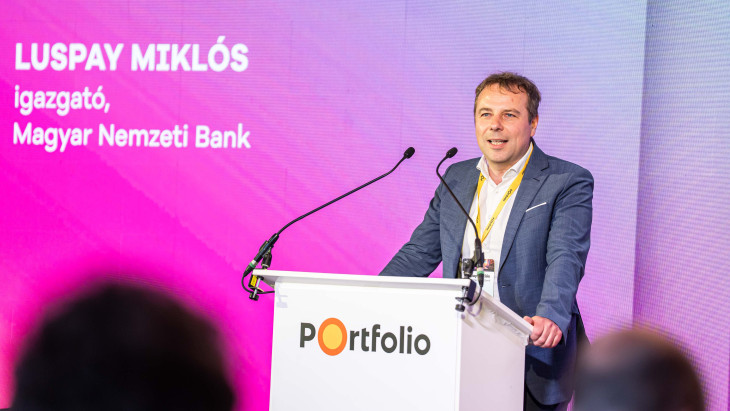 Mivel fizetnek most a magyarok? Hódítanak az elektronikus megoldások, de a készpénz sem hagyja magát