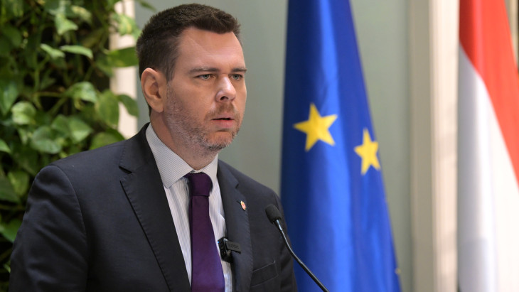 Megszólalt Vitézy Dávid a budapesti csődhelyzet elhárításáról